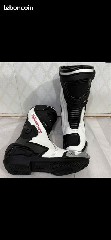 Bottes Moto neuves Taille 40 (image 1)