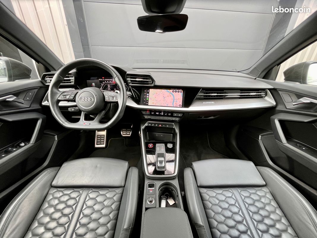🔥 AUDI RS3 Sportback 8Y Gris Daytona 2.5 TFSI 400cv QUATTRO S-Tronic - Sièges RS - Virtual Cockpit - Caméra de recul - Bang & Olufsen - Pack Carbon - Freins Céramique (image 4)
