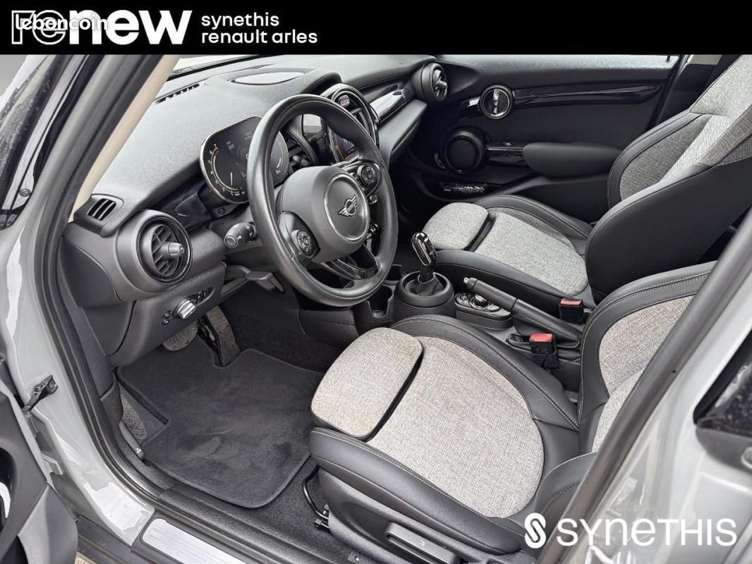 Mini 5 portes HATCH F55 LCI One 102 ch BVA7 Edition Greenwich (image 8)