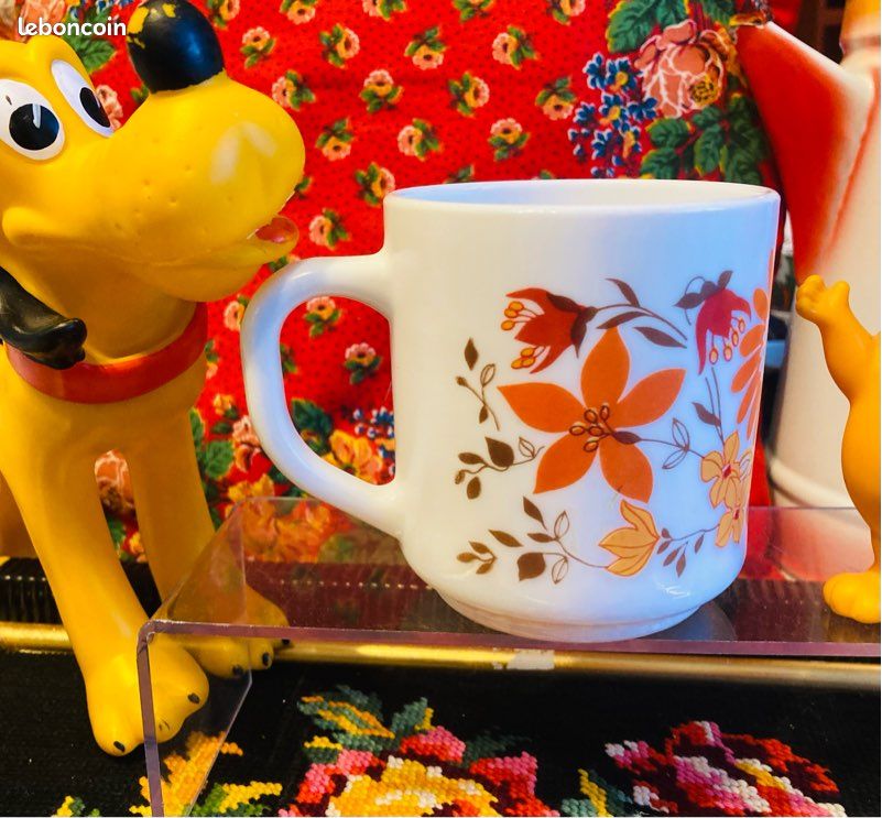 Mugs Arcopal - Décor de légumes : artichaut, poivron