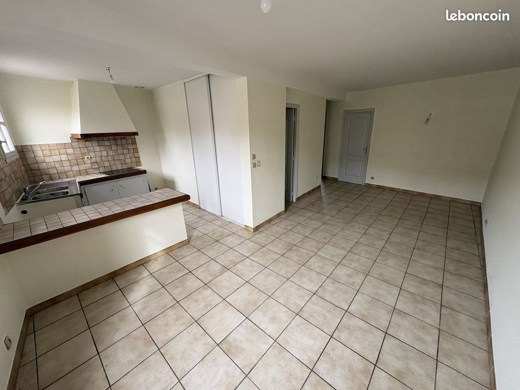 Appartement 2 pièces 56 m² · à Auch · 56 m² · 460 €