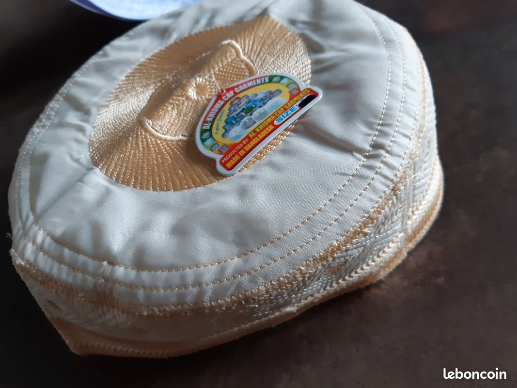 Chapeau De Prière Du Ramadan Logo Ou Icône Vectoriel | Vecteur Premium