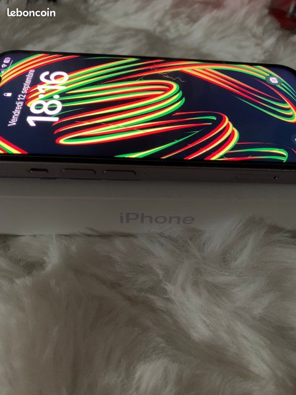 IPhone 14 Mauve – 128 Go – Très bon état (image 6)