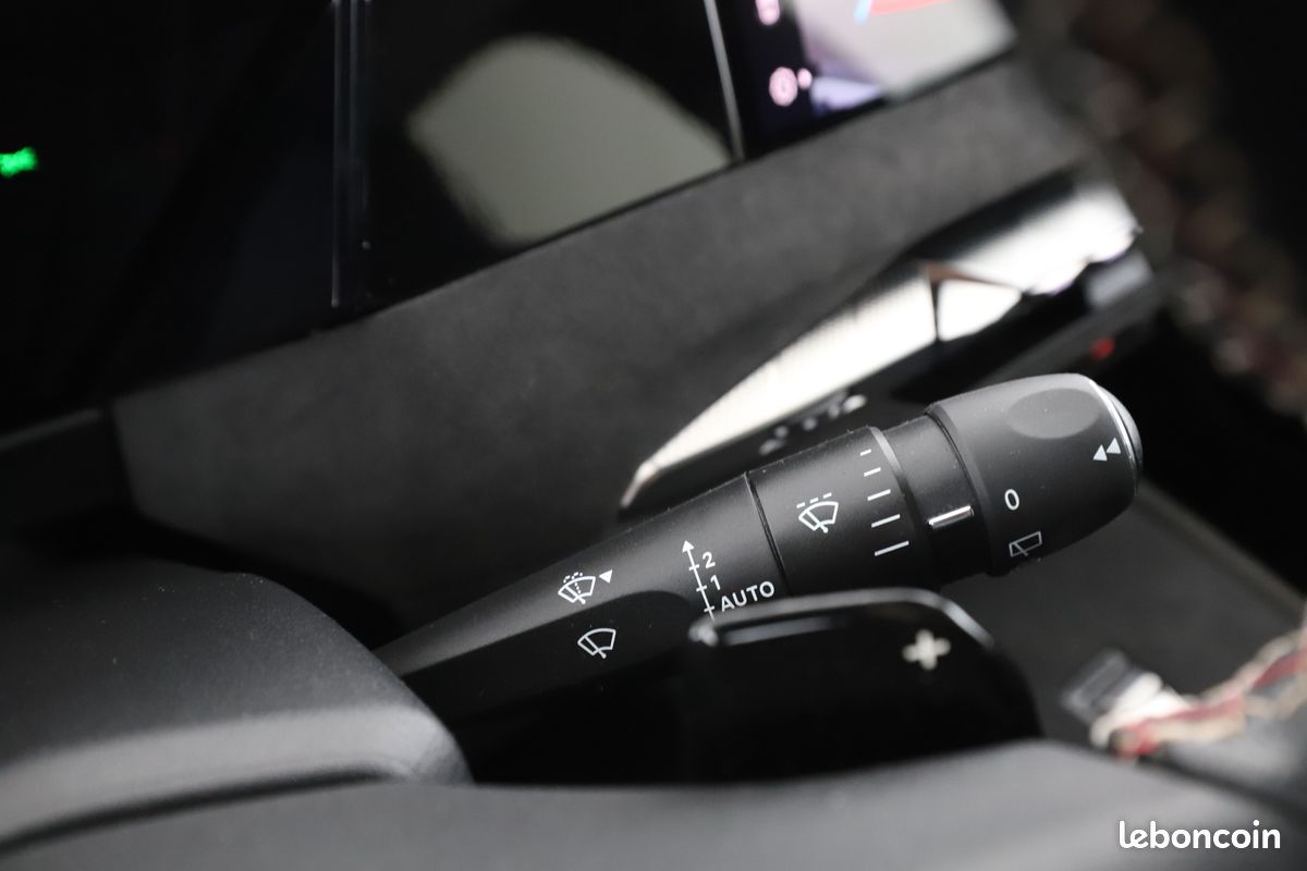 DS Automobiles DS 4 1.6 Puretech Performance Line + Auto 181 ch (image 23)