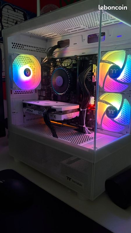 PC Gamer RTX 4060 / i5 - 12400F / 32 Go RAM / SSD 1 To
✅ Intel Core i5-12400F
✅ NVIDIA RTX 4060 8 Go
✅ 32 Go DDR4 3200 MHz
✅ SSD NVMe 1 To Crucial P3 Plus
✅ Wi-Fi 6E intégré
✅ Windows 11 (image 2)