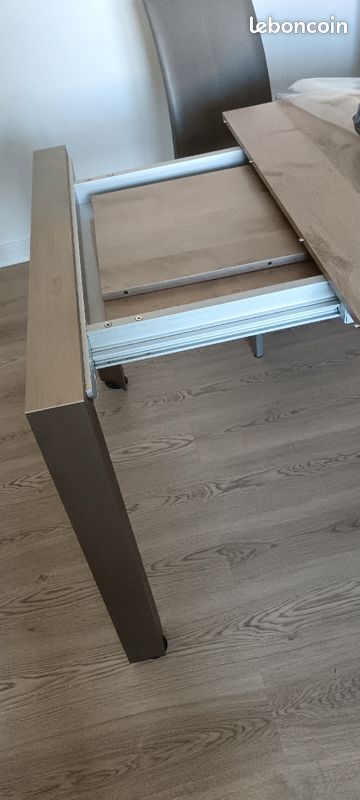 Table de salle à manger (image 10)