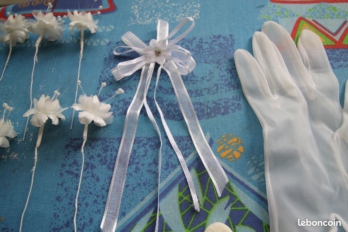 Accessoires vestimentaires de communion (image 3)