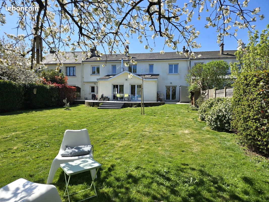 Maison 9 pièces 204 m² · à Cholet · 204 m² · 413 200 €