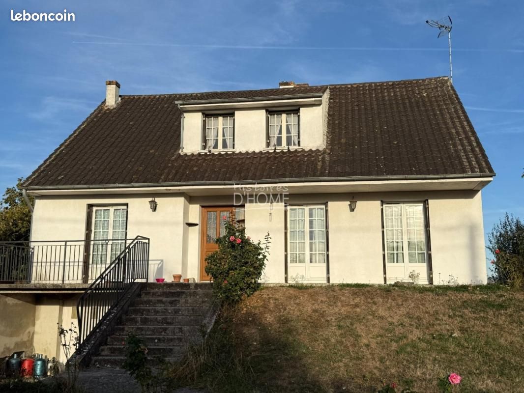 Maison 6 pièces 142 m² · à Rozay-en-Brie · 142 m² · 279 000 €