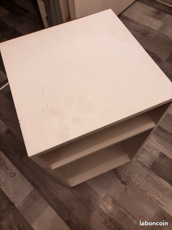 Table de chevet (image 2)