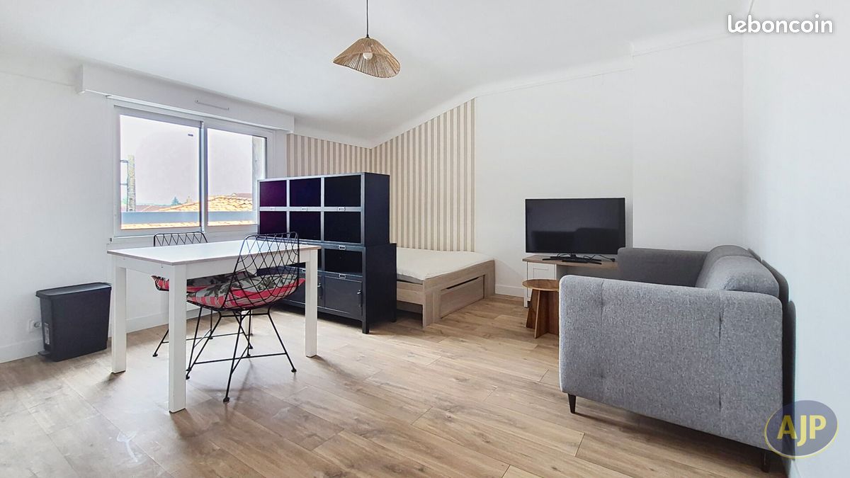Appartement 1 pièce 27 m² · à La Roche-sur-Yon · 27 m² · 590 €/mois