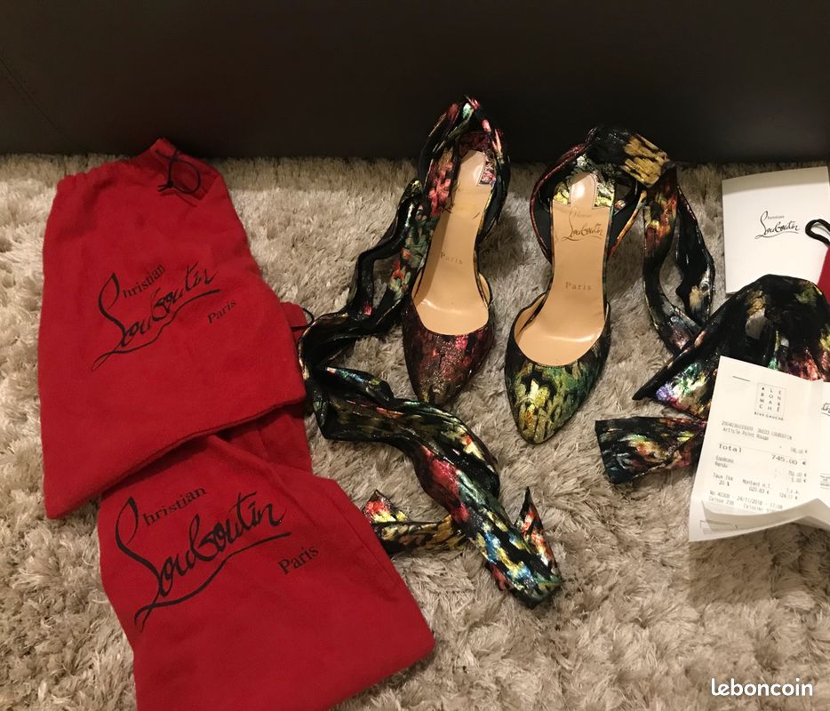 Escarpins Christian Louboutin Eloïse du desert (image 1)