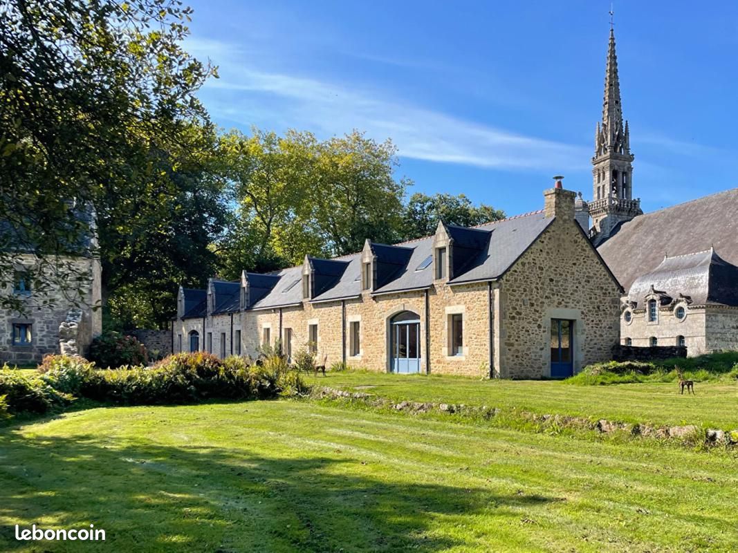 Maison 21 pièces 600 m² · à Quimper · 600 m² · 1 087 800 €
