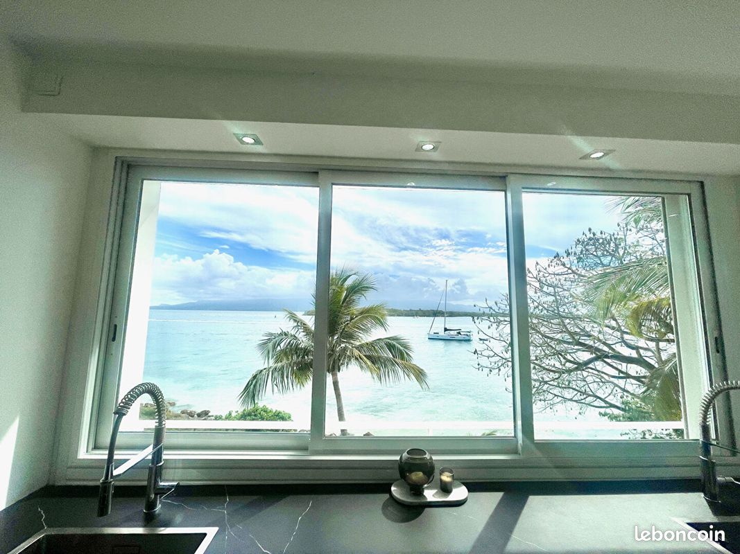 Appartement 5 pièces 165 m² · à Le Gosier · 165 m² · 648 000 €