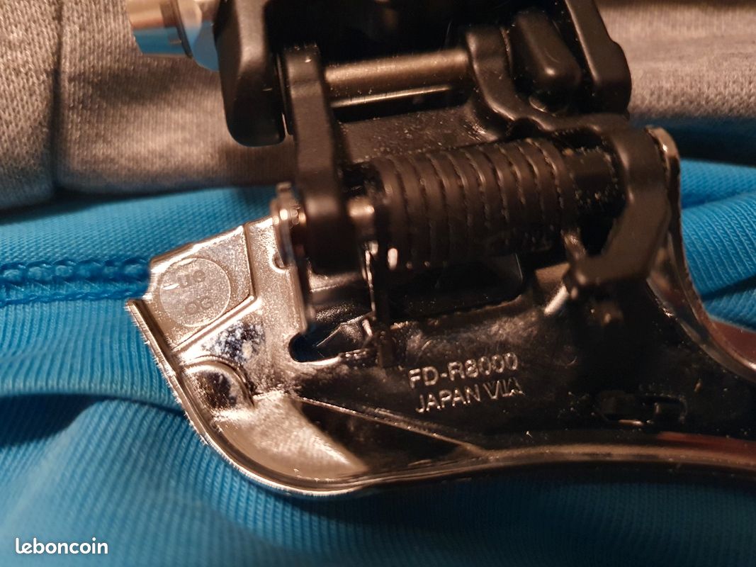 Dérailleur avant Shimano R8000 2x11 vitesses - Équipements vélos