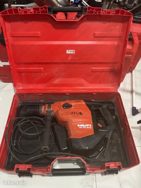 Marteau Perforateur HILTI TE 70 ATC/AVR - Occasion - Puissant