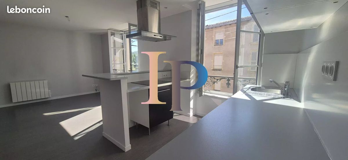 Appartement 3 pièces 65 m² · à Charlieu · 65 m² · 550 €/mois