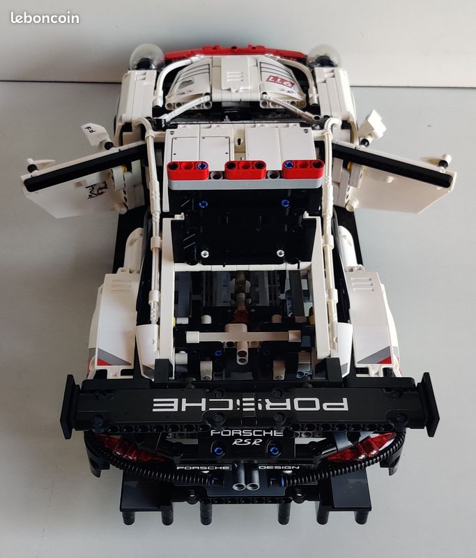 42096 LEGO Technic - Porsche 911 RSR (image 12)