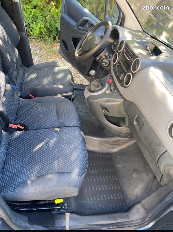 Peugeot partner 1.6 hdi 90ch (image 2)