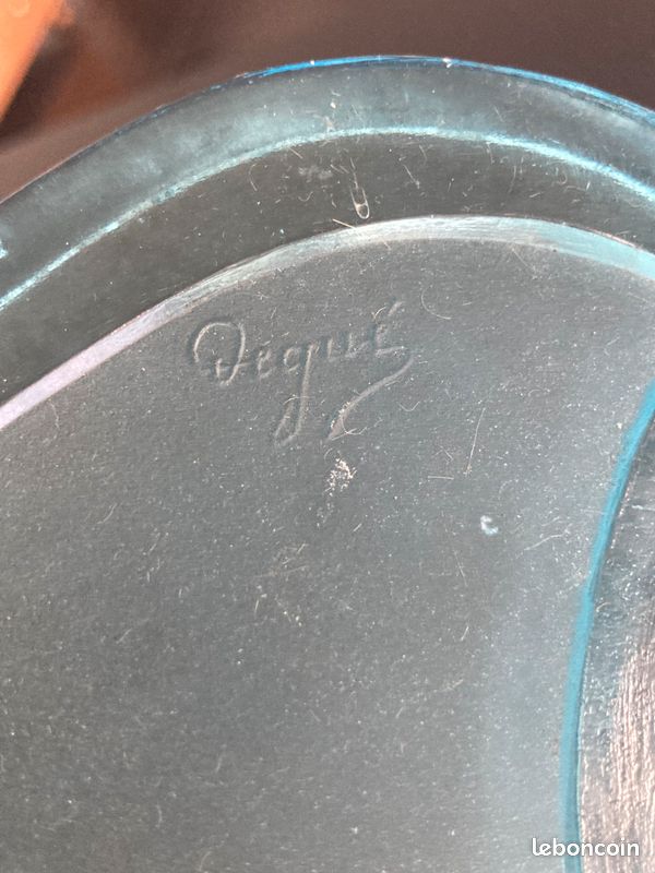 Vends luminaire ancien lustre art déco en verre dépoli bleu signé Degué (image 2)