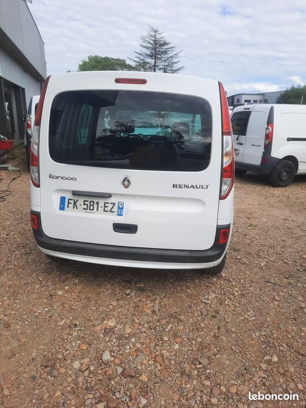Renault Kangoo 1,5 blue DCI 95cv Trend / Climatisation / hayon / double porte latérale / gtie 6 mois (image 3)