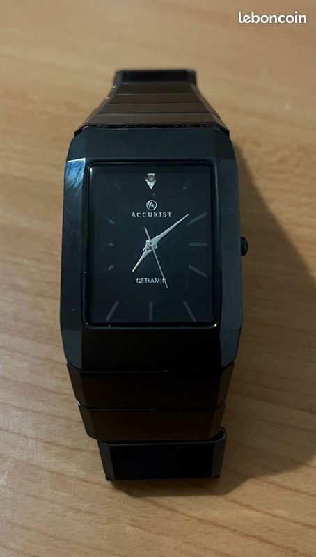 Montre Accurist MB952 (image 1)