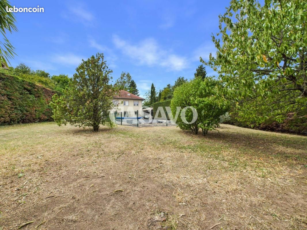 Maison 9 pièces 270 m² · à Vienne · 270 m² · 599 000 €