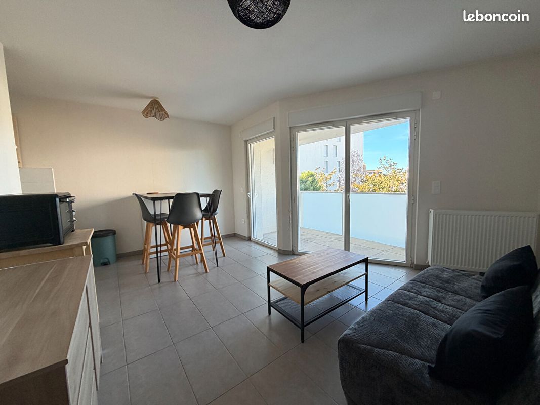 Appartement 1 pièce 28 m² · à La Rochelle · 28 m² · 580 €/mois