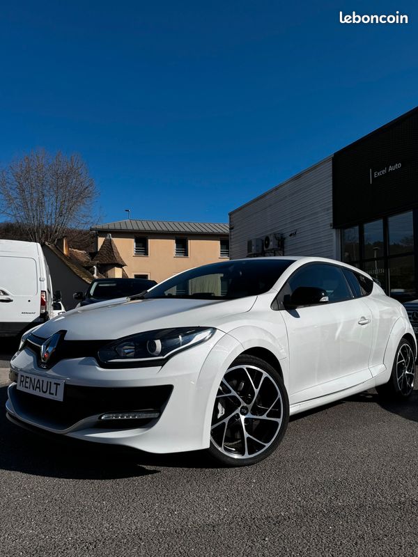 RENAULT - Mégane III Coupé 2.0 16V 265 S&S RS (image 1)