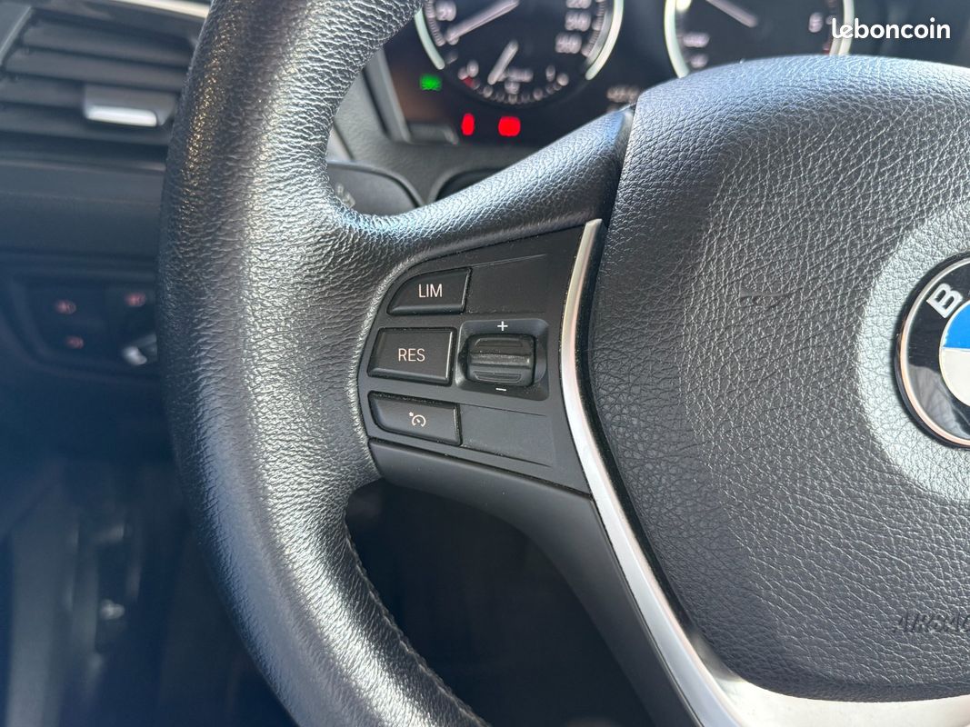 BMW SERIE 1 F20 LCI2 114d 95 CV Business Design + RADAR AV/AR + CLIM AUTO (image 18)