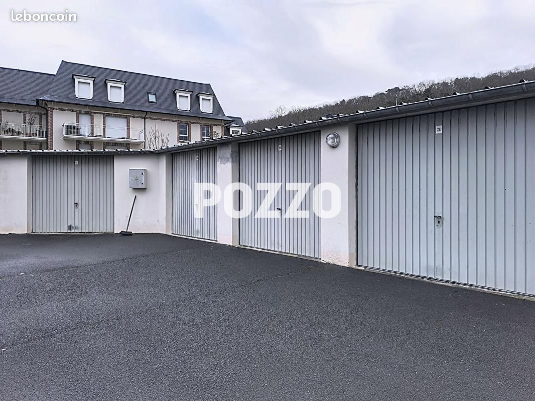 Garage/box Dives Sur Mer · à Dives-sur-Mer · 231 €/mois
