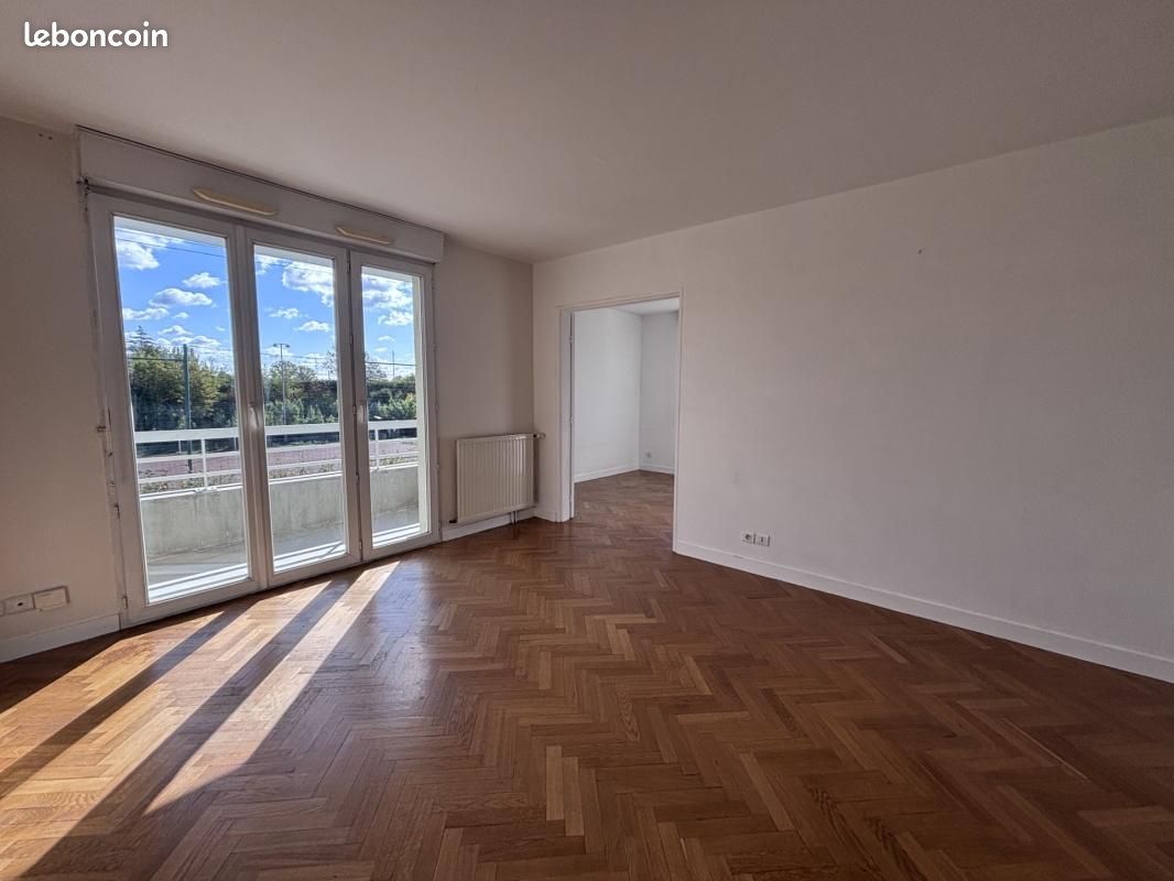Appartement 3 pièces 64 m² · à Palaiseau · 64 m² · 219 000 €