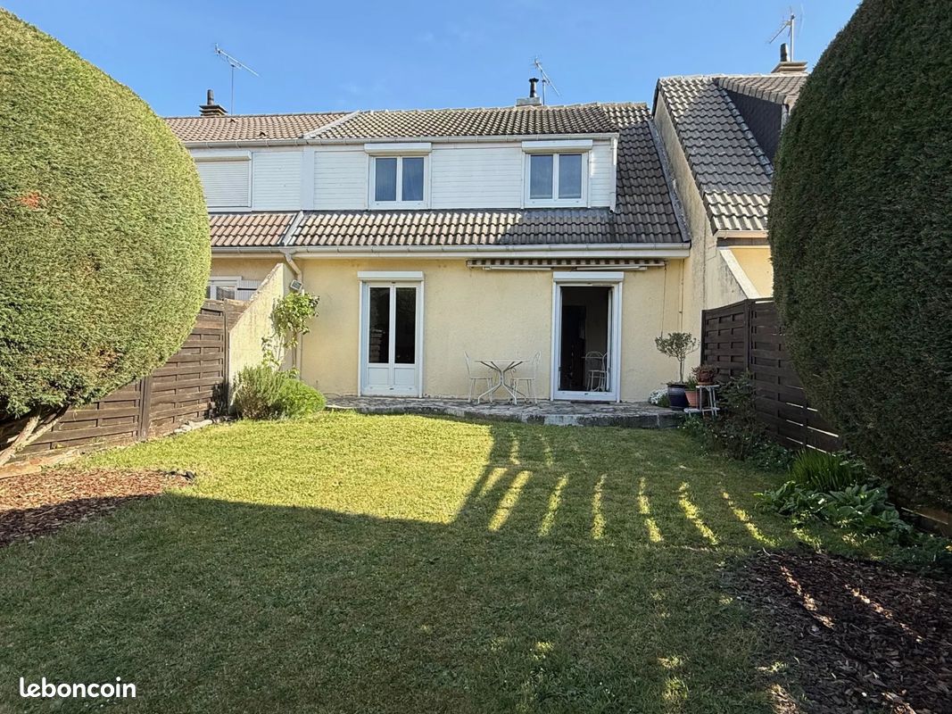 Maison 5 pièces 84 m² · à Boissy-sous-Saint-Yon · 84 m² · 273 500 €
