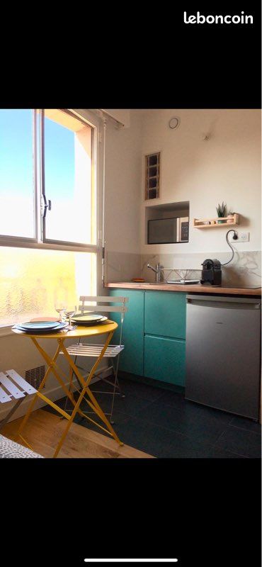 Appartement 1 pièce 10 m² · à Reims · 10 m² · 350 €
