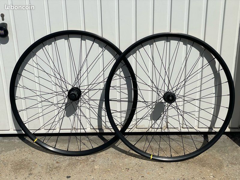 Jantes aluminium Mavic Open disc neuves Équipements vélos