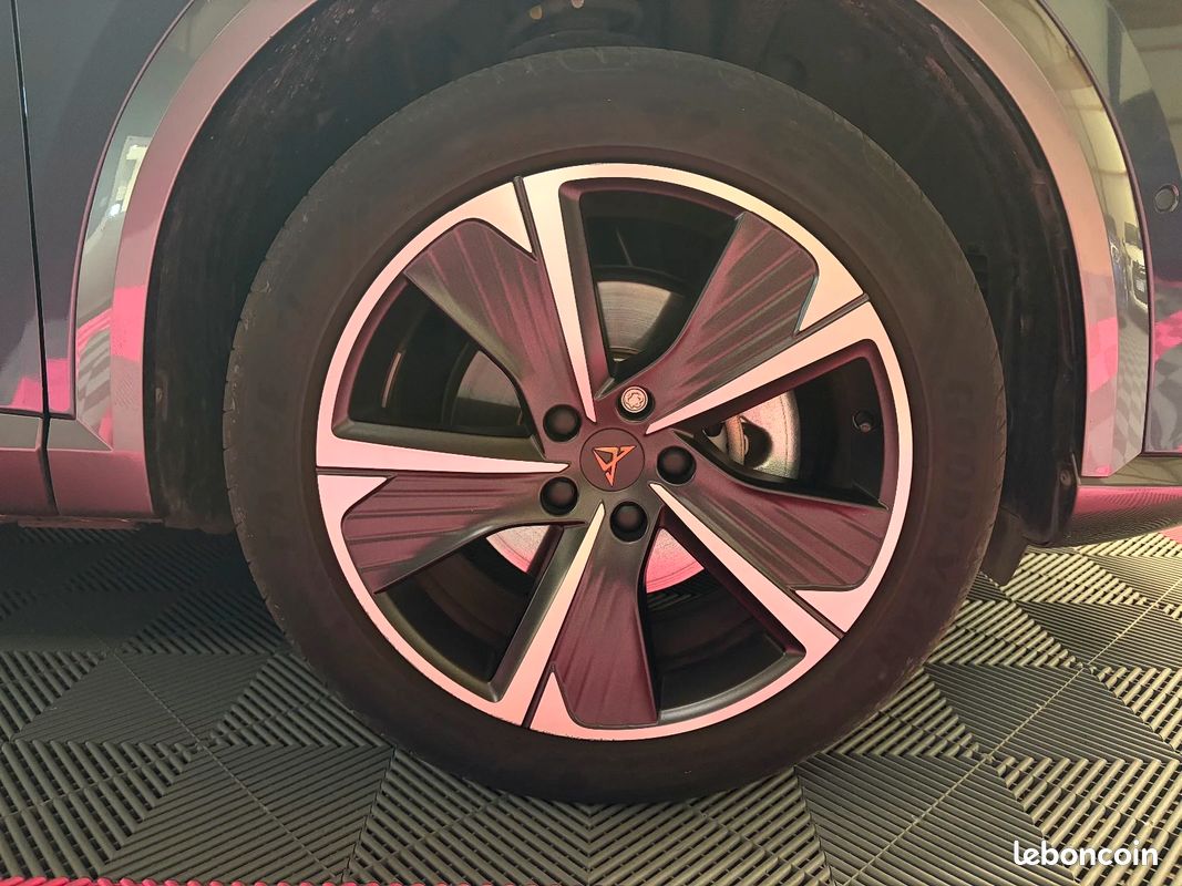 CUPRA FORMENTOR 1.4 e-HYBRID 204 ch DSG6 V / Caméra 360 / Volant chauffant (image 11)