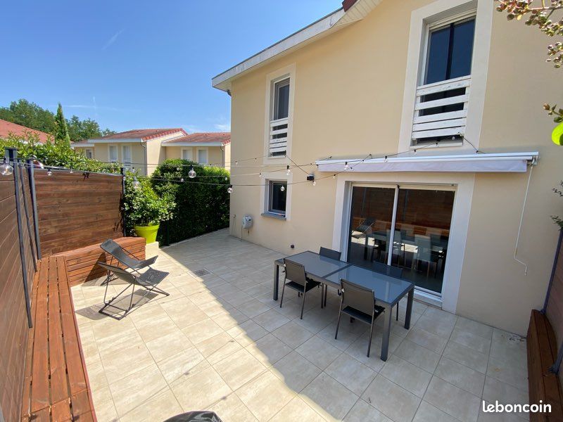 Maison 4 pièces 90 m² · à Varces-Allières-Et-Risset · 90 m² · 345 000 €