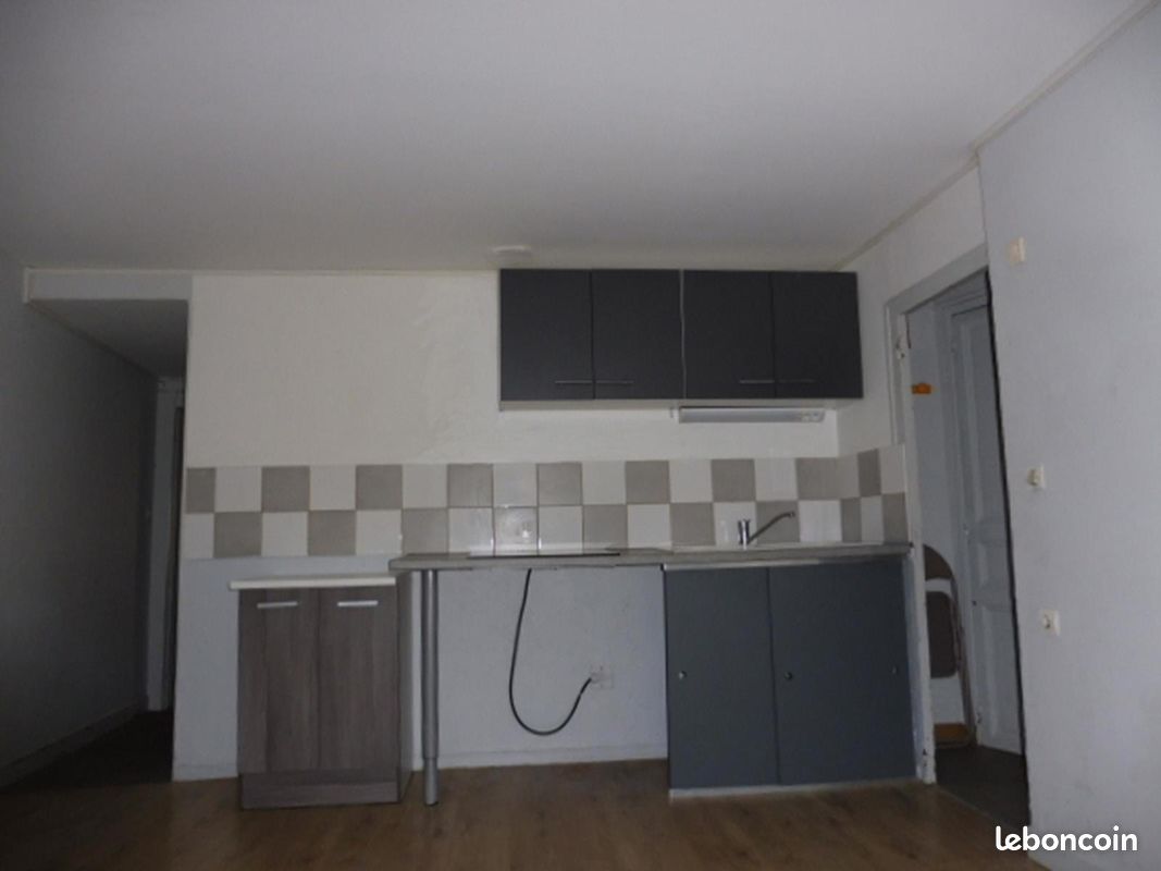 Appartement 4 pièces 68 m² · à Chaumont · 68 m² · 650 €