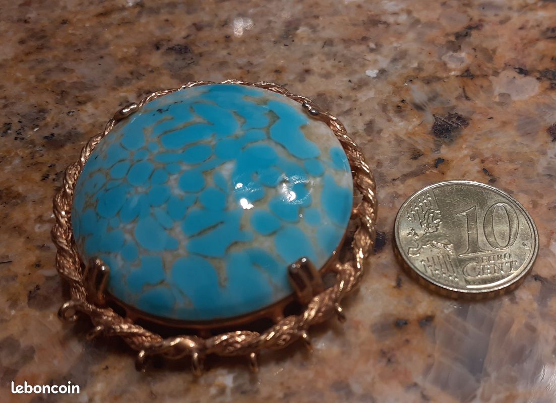 Grande Broche Vintage Années 50/60 - Cabochon De Verre Taillé Bleu Marbré, Monture Or, Numéro 3287