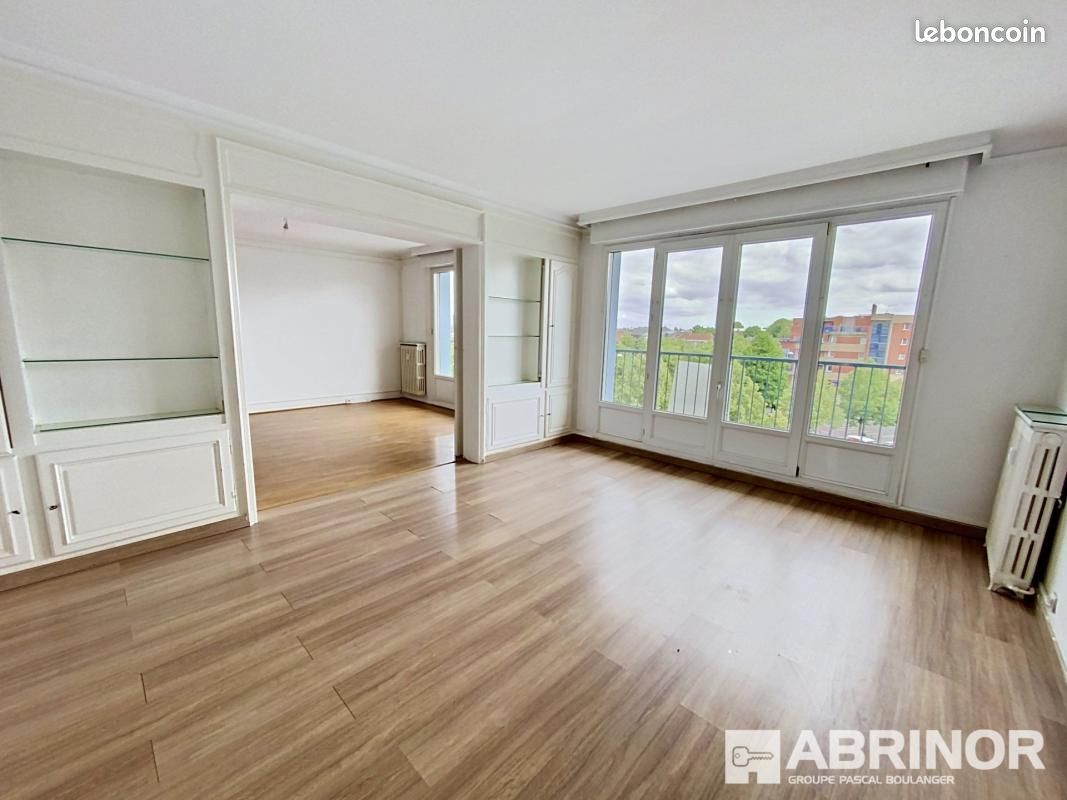 Appartement 5 pièces 125 m² · à Tourcoing · 125 m² · 164 000 €