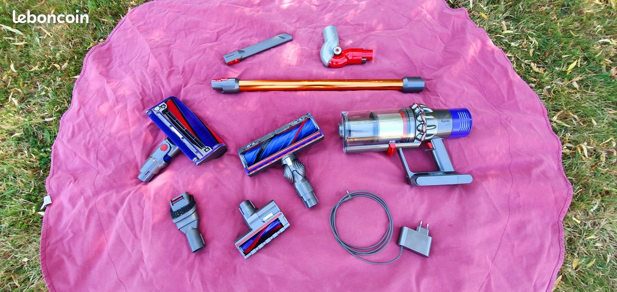 Aspirateur Dyson V10 absolute (image 2)