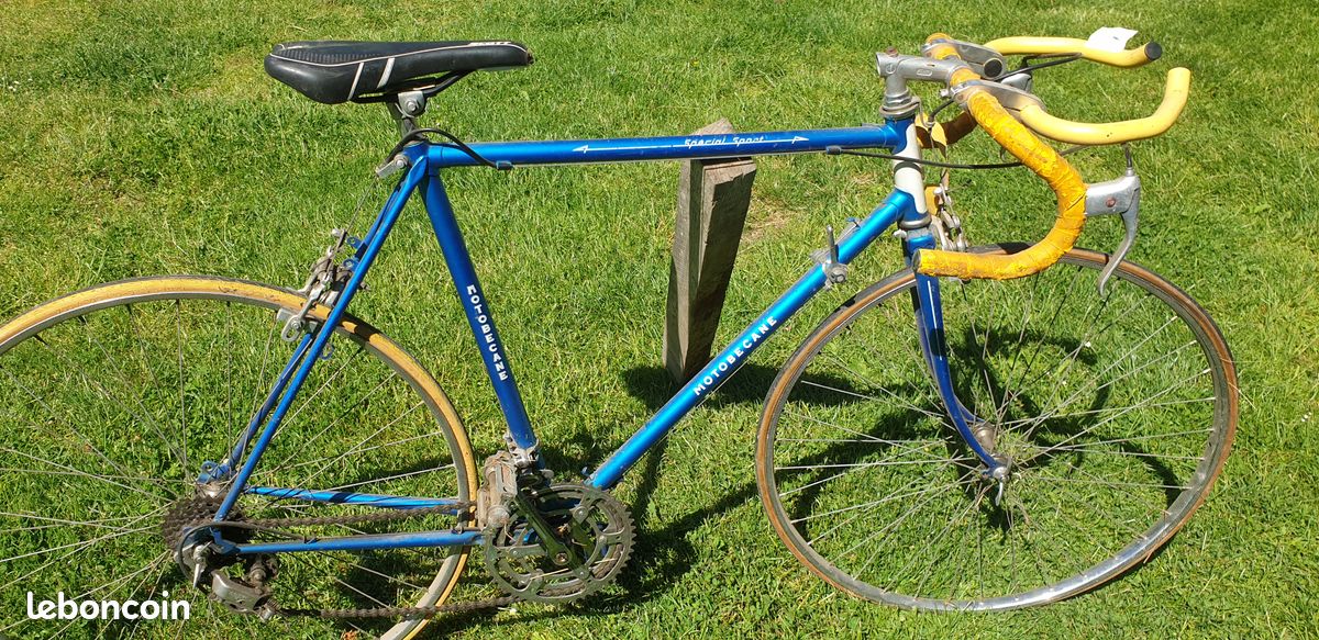 VÉLO DE COURSE MOTOCONFORT MOTOBECANE vintage 1970 EUR 99,00 - FR