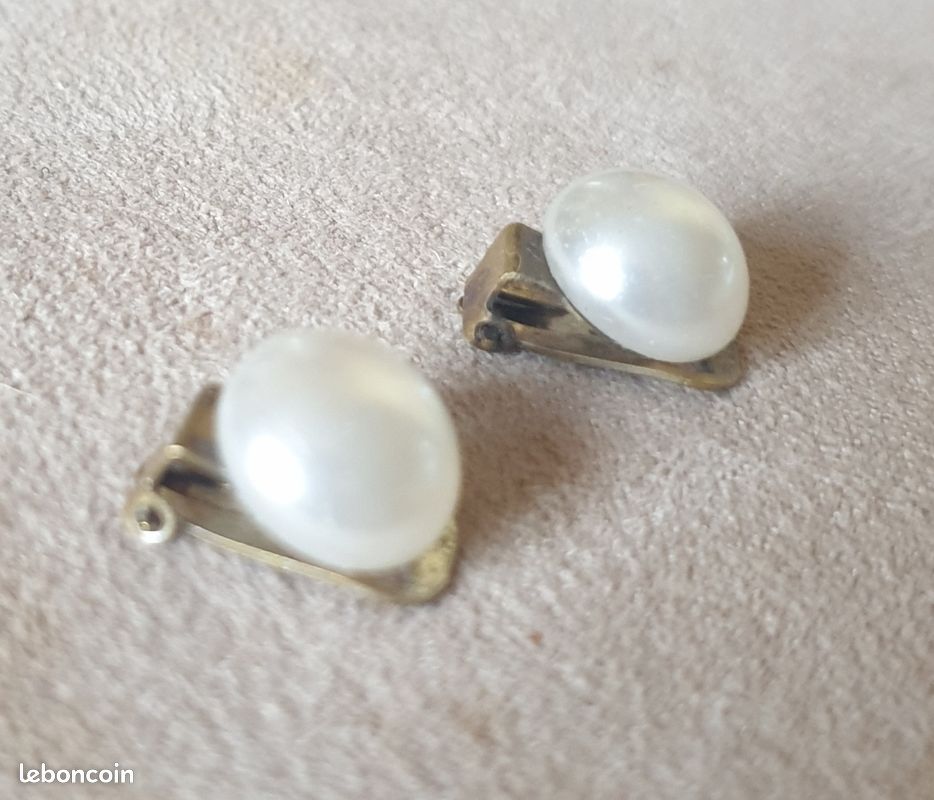 Boucles d’oreilles argent. Bijou de créateur et artisanale