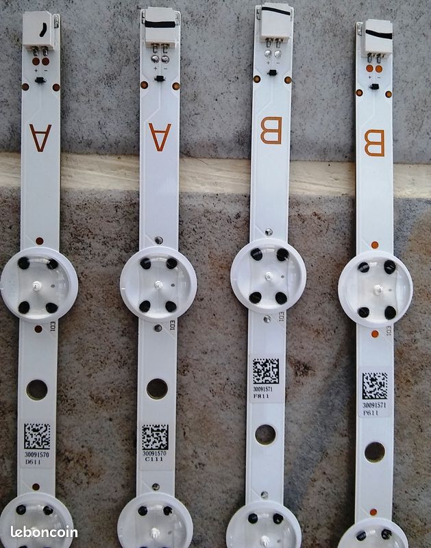 Kit de 7 bandes rétro-éclairage pour TV Aya A55UHD4805, référence SVV550AK7_UHD_7LED_A Rev03 et SVV550AK7_UHD_7LED_B Rev03 (image 3)
