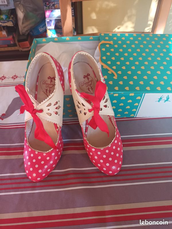 Chaussures retro (image 1)