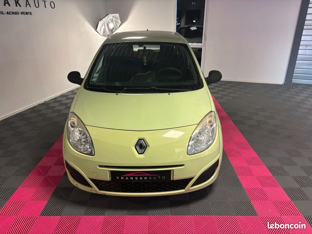 RENAULT TWINGO II 1.2 60 eco2 (image 2)