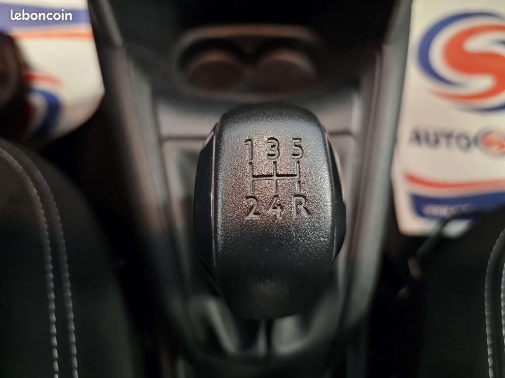 PEUGEOT 208 1.2i PureTech 12V - 82 BERLINE Active PHASE 2 (image 19)