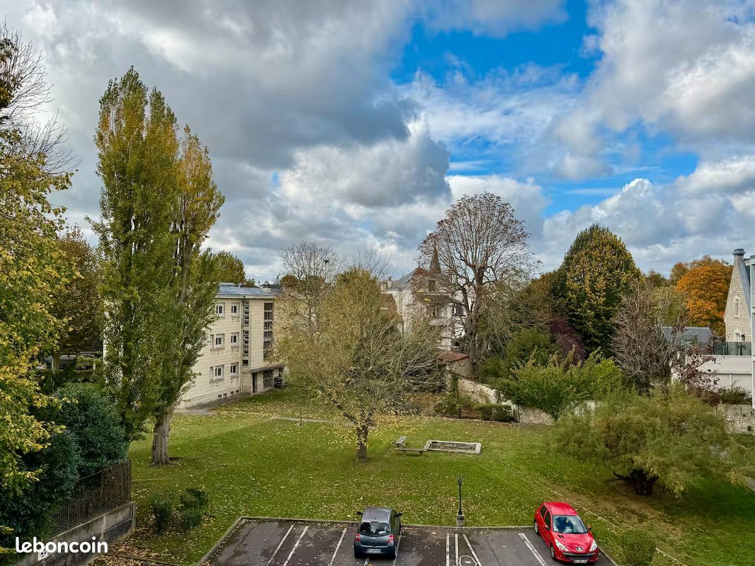 Appartement a louer saint-germain-en-laye - 5 pièce(s) - 100 m2 - Surfyn