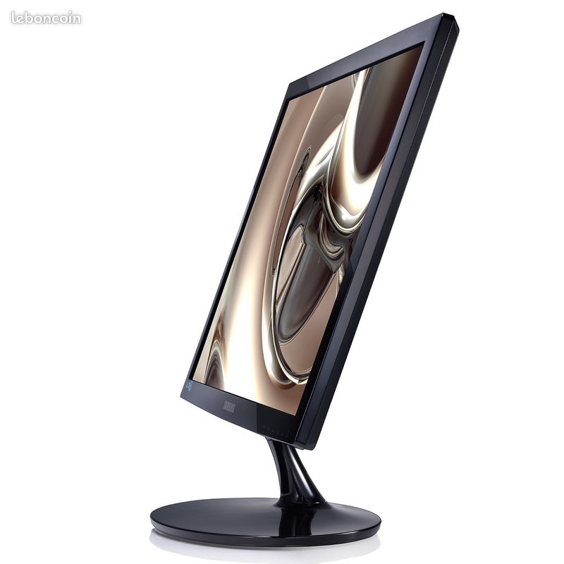 Ecran Samsung S24D340 (image 4)