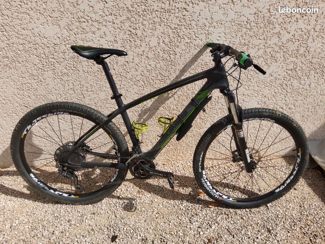 VTT Nakamura carbone Complite 700C LTD Vélos